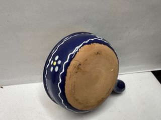 Ciotola in ceramica blu con manico