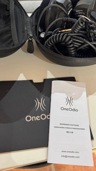 Auriculares OneOdio Monitor 80