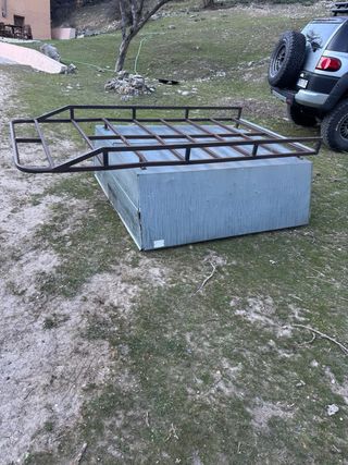 Cajonera cerrada Toyota Hilux 2016 con  baca