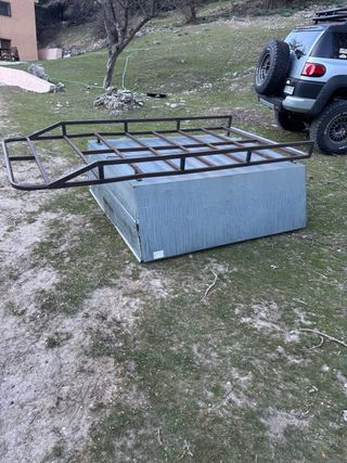 Cajonera cerrada Toyota Hilux 2016 con  baca