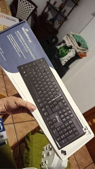 Teclado Inalámbrico MediaRange Negro