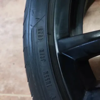 Llantas 18 "+ neumáticos 235/40 R18