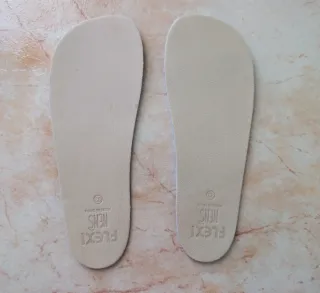 Deportivas unicornios Flexinens talla 33