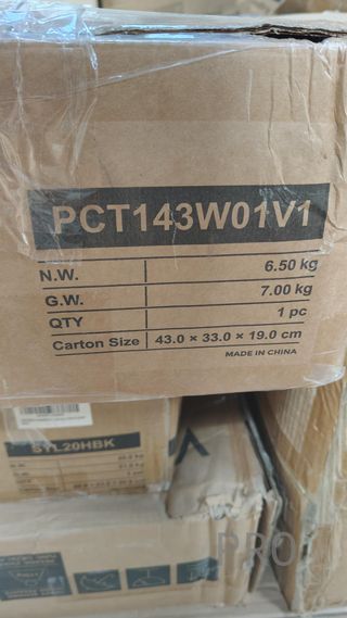 Albero per Gatti con Rampa, Torre Gatti con Sisal e 3 Pompon, 42 x 32 x 118 cm, Grotta e Gabbia, Pali Rivestiti, per Gattini, Grigio Chiaro, Clawfy PCT143W01V1