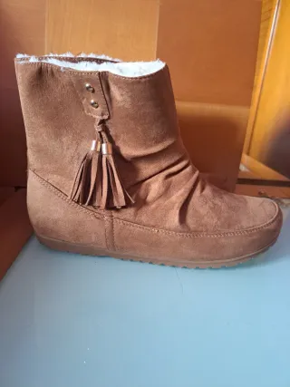 Botines marrones nuevos
