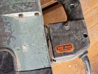 Martillo Demoledor Hitachi SDS Max Profesional