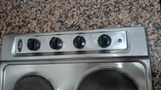 Placa cocina eléctrica 4 fuegos Teka