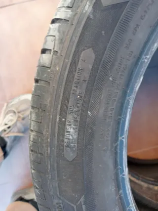 Neumáticos 235/55 R18 100V Seminuevos