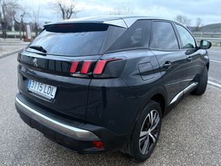 Peugeot 3008 2020