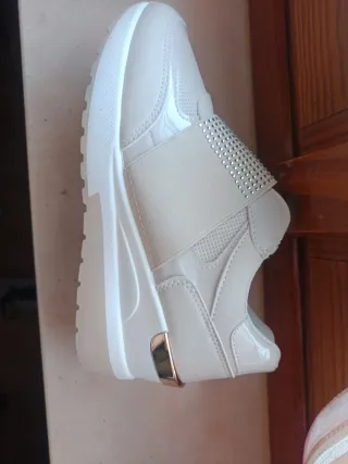 Sneakers donna beige/bianche taglia 40