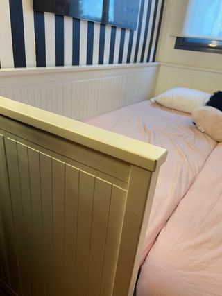 Cama Diván IKEA Blanca .