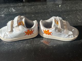 Adidas Scarpe Bambino Taglia 22