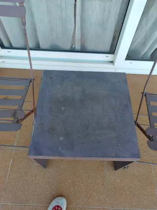 Mesa y 2 Sillas Metálicas Marrón/Gris