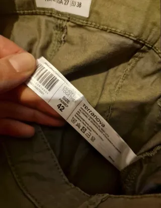 Pantaloni cargo skinny verdi taglia M