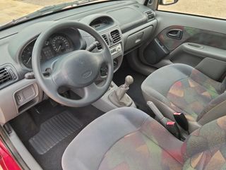 Renault Clio 2001