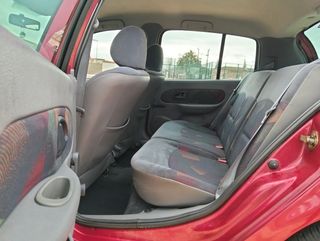 Renault Clio 2001