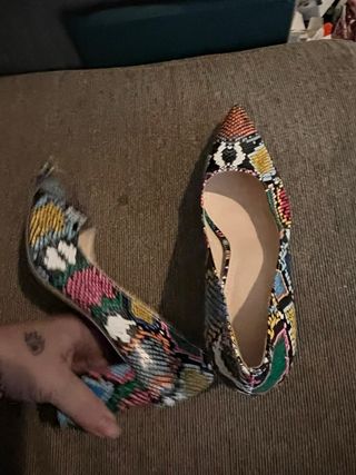 Zapatos de tacón punta fina multicolor