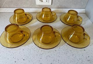 Servizio 6 Tazze e 6 Piattini Vetro vintage