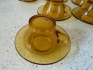 Servizio 6 Tazze e 6 Piattini Vetro vintage