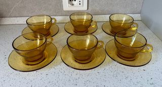 Servizio 6 Tazze e 6 Piattini Vetro vintage