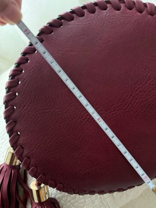 Bolso redondo Asos granate