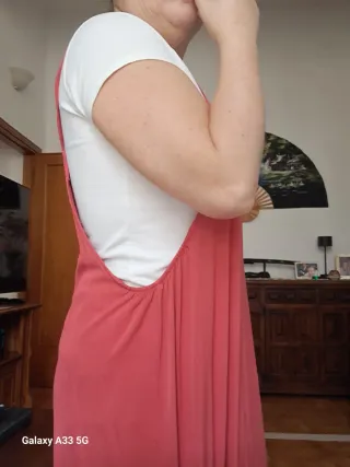 Vestito rosso e bianco