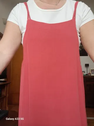 Vestito rosso e bianco