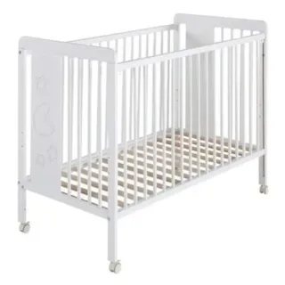 Cuna de bebé blanca