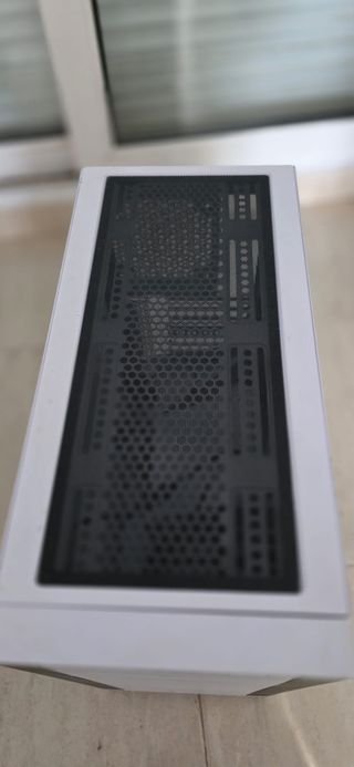 Caja PC Sharkoon M25-w Blanca