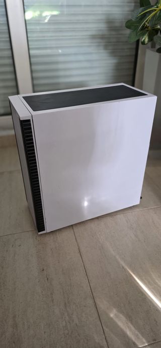 Caja PC Sharkoon M25-w Blanca