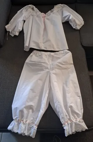 Conjunto huertana niña blanco y rosa