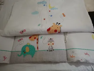 Protector cuna y edredón infantil animales