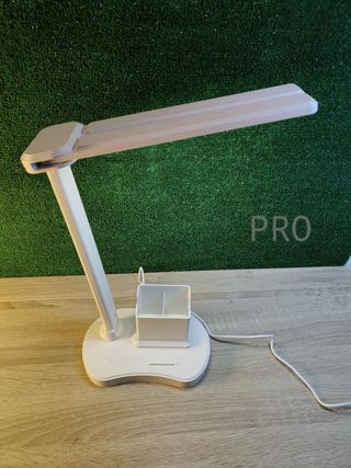Lámpara de Escritorio LED Vinabo