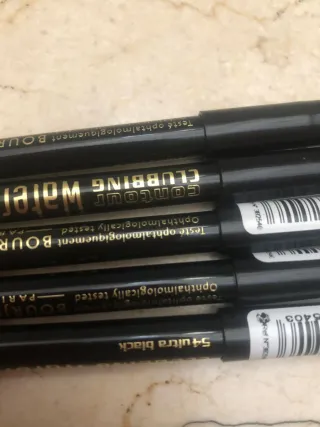 Lápiz de ojos Bourjois Clubbing Waterproof Ultra