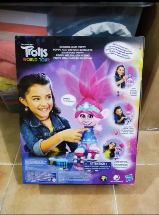 Muñeca Poppy World Tour NUEVA. OFERTAAAAAA