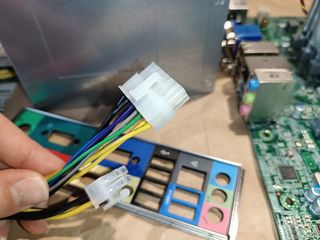 Combo Placa LGA 1150 + Intel i3 4150+RAM+fuente