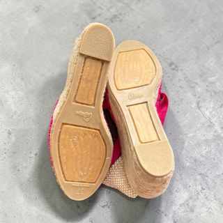 Alpargatas de cuña crochet castañer