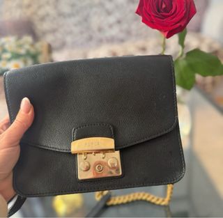 Bolso Furla Piel Negro y Dorado