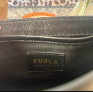 Bolso Furla Piel Negro y Dorado