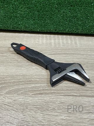 Llave de boca ancha ajustable Amazon Basics