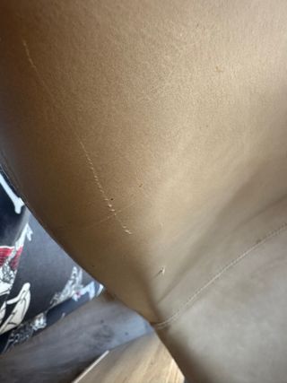 Mesa extensible y 4 Sillas Comedor SKLUM