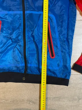 Chaqueta Nike Tech Windrunner Hyperfuse