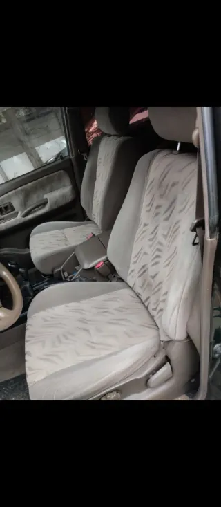 Toyota Land Cruiser 2002