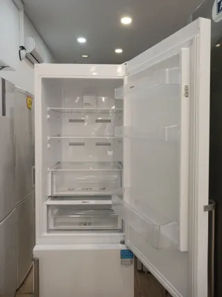 Nevera Candy No Frost con Garantía