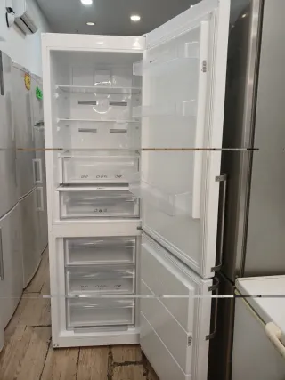 Nevera Candy No Frost con Garantía