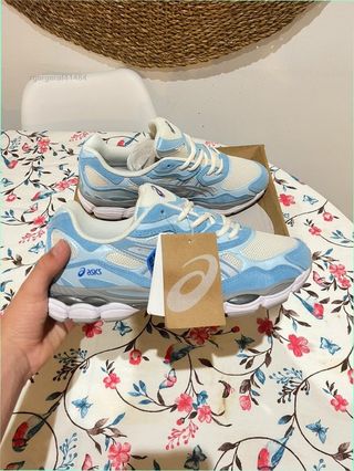 Asics Gel NYC Talla 37 Azul Claro