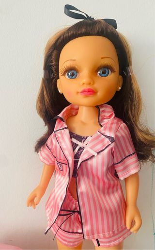 Nancy Beauty Fridge y Accesorios