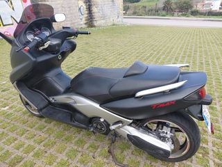 Yamaha TMAX 500 Edición BLAKMAX
