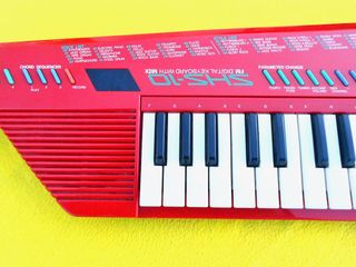 Yamaha SHS-10 Keytar Vintage 80' Midi Keyboard