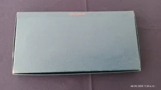 Dos platos Royal Worcester de porcelana